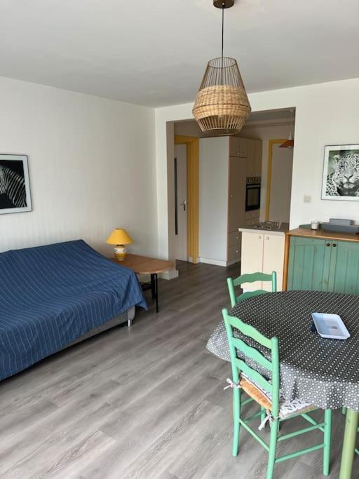 Bel Appartement De Bord De Mer Avec Veranda Roscoff Kültér fotó